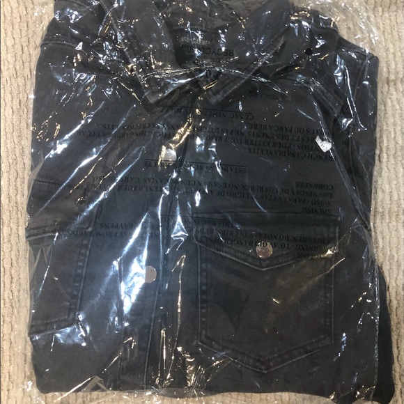 COCO+CARMEN RUFFLE JEAN JACKET——OMG - Picture 3 of 7